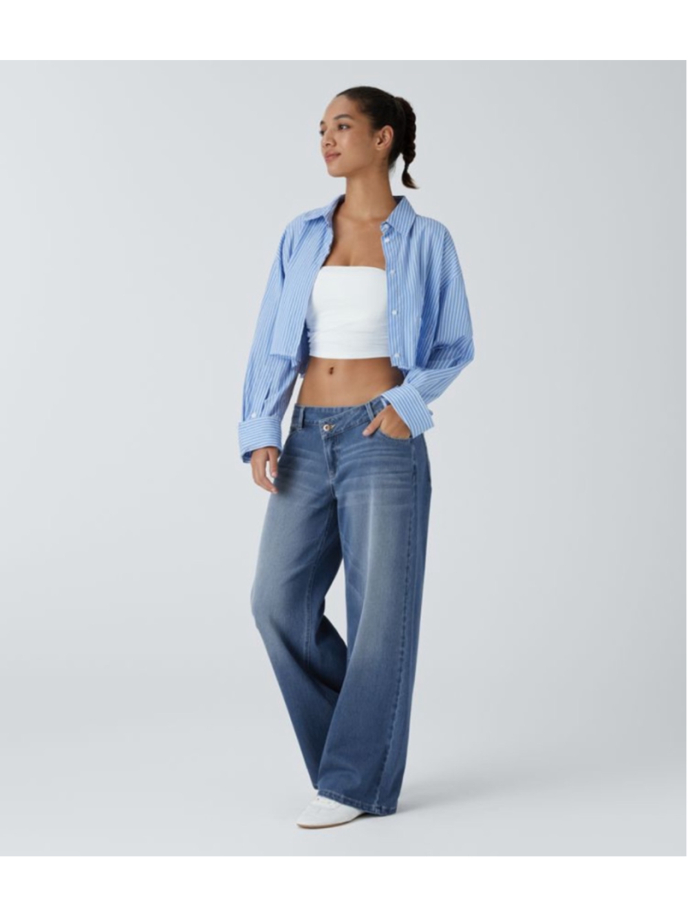 Halara Flex™ Asymmetric Low Rise Wide Leg Blue Jeans Size Medium - Picture 4 of 13
